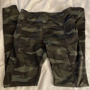 Athleta Tights/Leggings